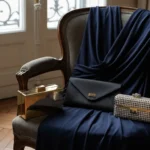 Dress code cocktail : quel sac accompagne quelle longueur de robe